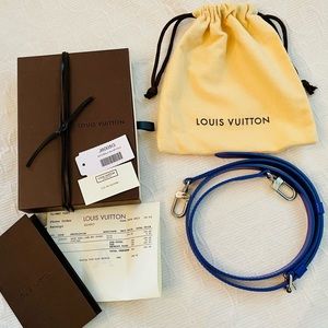 Louis Vuitton adjustable bandolier strap Figue Epi